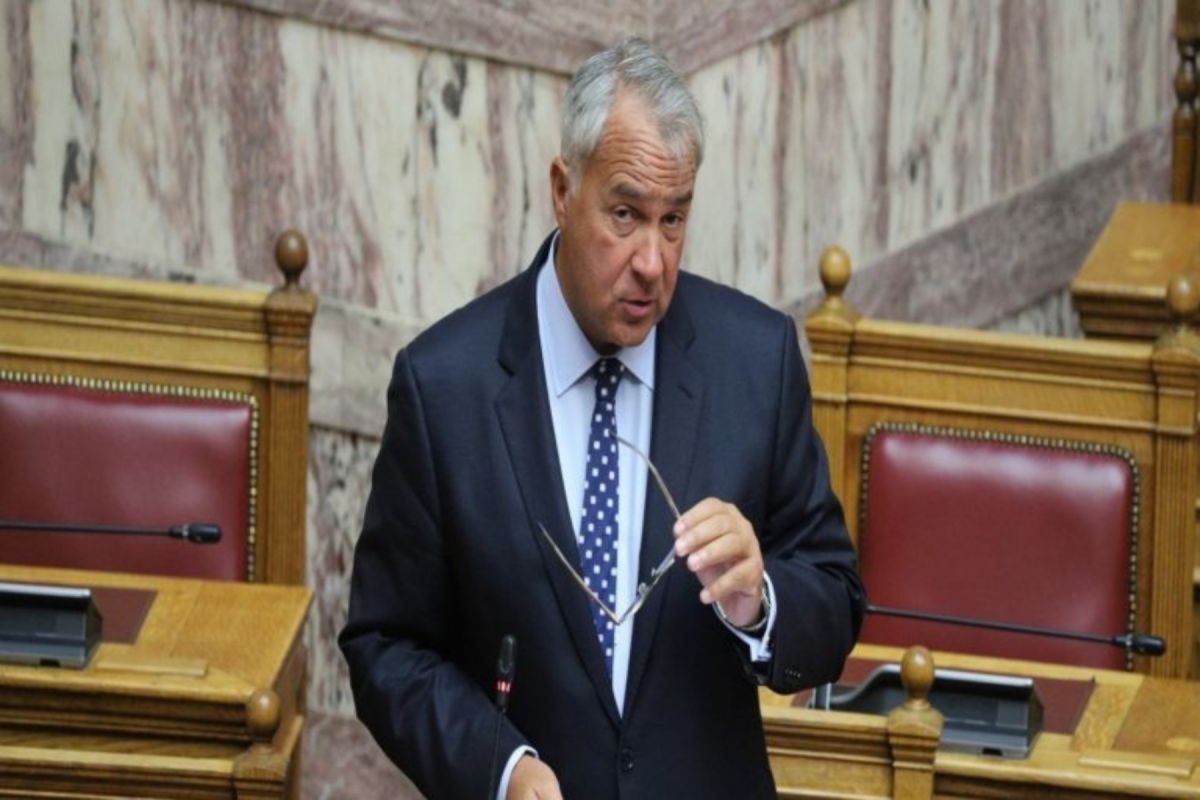 Βορίδης δήλωση : Να περιορίσει η Εκκλησία ιερωμένους με απόψεις κατά του εμβολιασμού