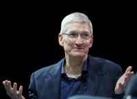 Τιμ Κουκ: Πως έβγαλε 752 εκατ. δολάρια σε μία εβδομάδα