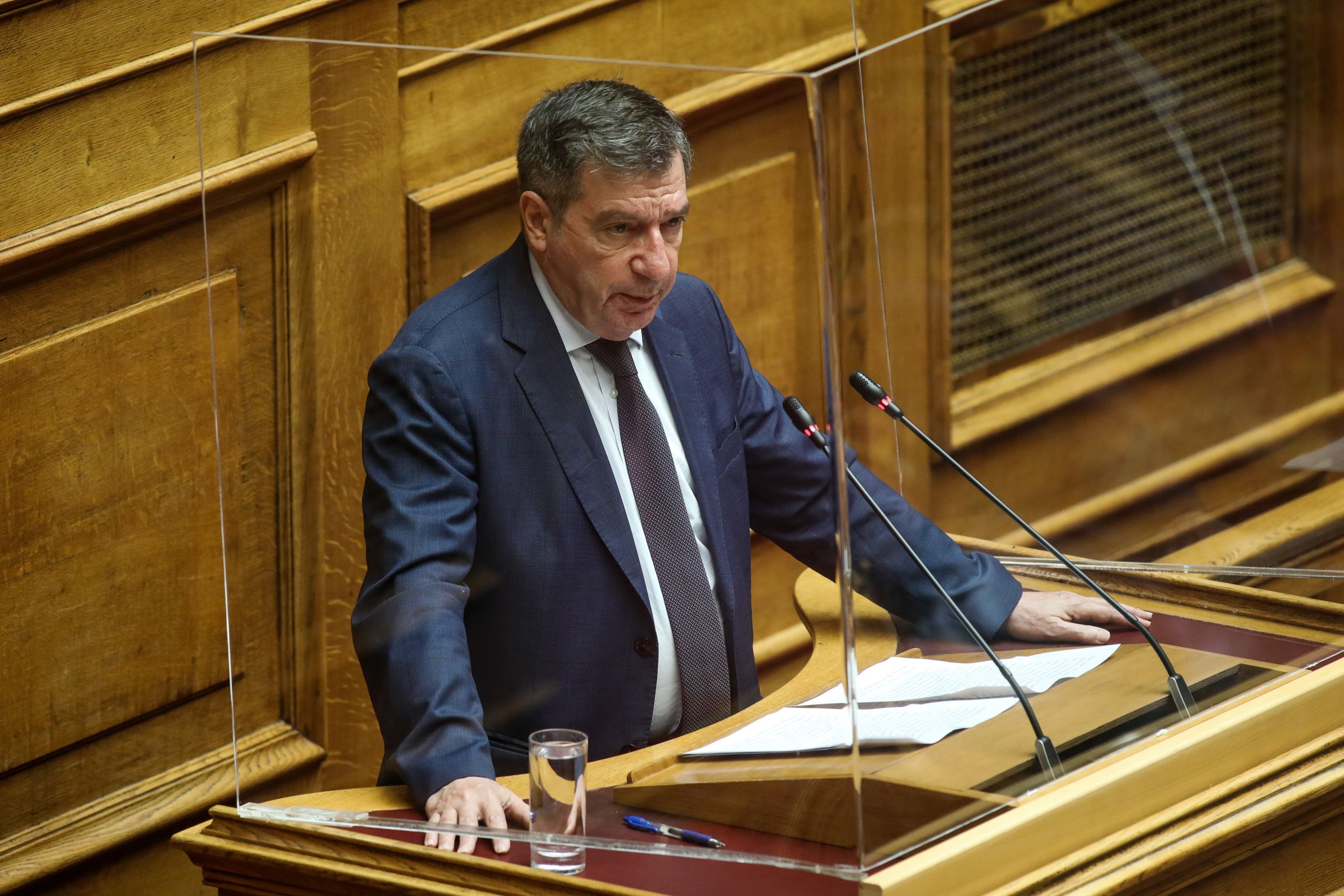 Καμίνης: Η αλήθεια δεν μπορεί να κρυφτεί παρά την επικοινωνιακή πολιτική