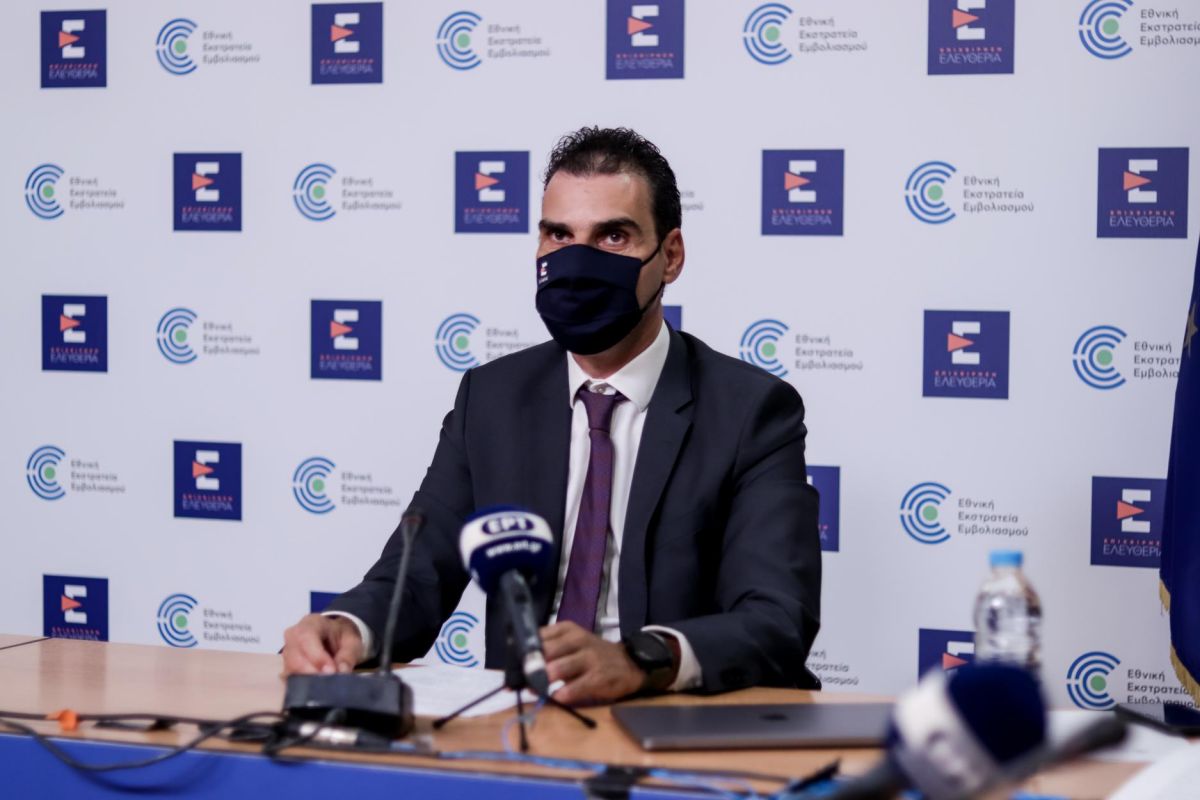 Θεμιστοκλέους: Στη 17η θέση στους εμβολιασμούς η Ελλάδα