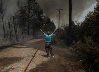 Φωτιά στην Εύβοια: Προσπάθεια να ελεγχθούν οι νέες αναζωπυρώσεις