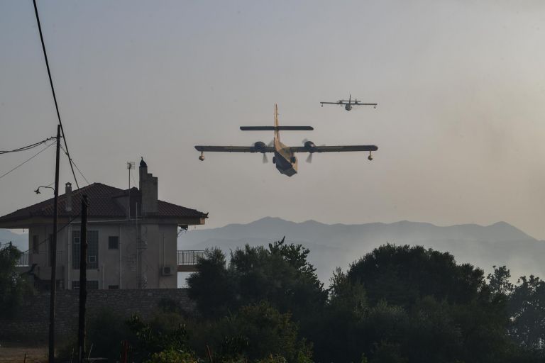 Φωτιά στη Γορτυνία: Νέα μεγάλη αναζωπύρωση – Ενισχύθηκαν οι άνεμοι