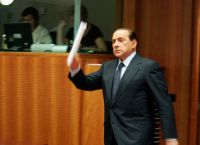 Σίλβιο Μπερλουσκόνι: Ξανά στο νοσοκομείο