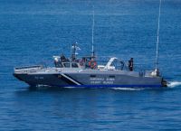 Σώοι οι 16 ναυτικοί του πλοίου που βυθίστηκε στο Μυρτώο Πέλαγος