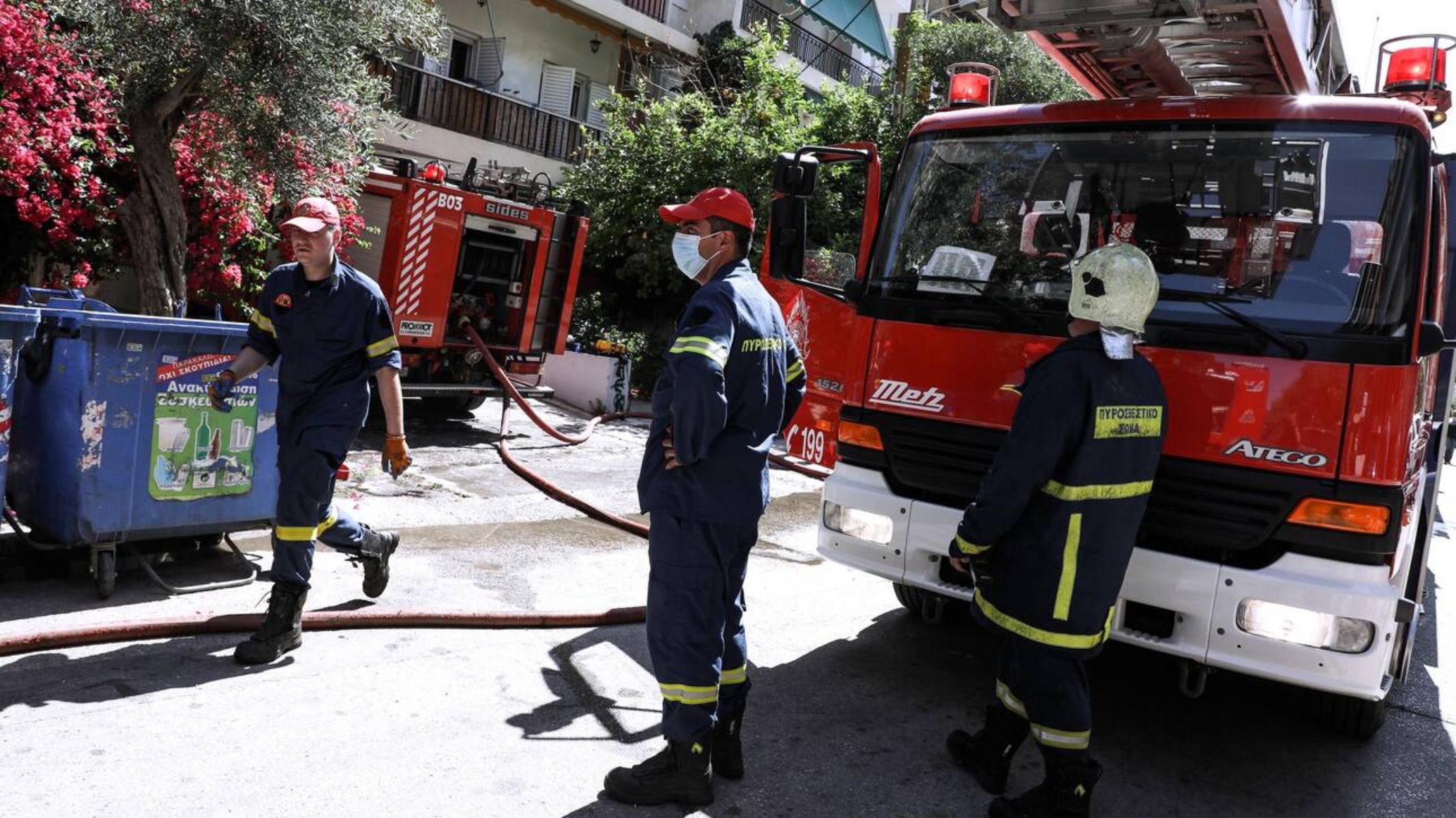 Πατήσια: 2 νεκροί από φωτιά σε διαμέρισμα