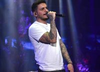 Stan για Βαρυμπόμπη: Εύχομαι να μην καεί το σπίτι μου Stan για Βαρυμπόμπη: Εύχομαι να μην καεί το σπίτι μου