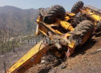 Τραγωδία στη Φωκίδα: Νεκρός ο οδηγός της μπουλντόζας που έπεσε σε γκρεμό