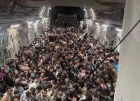 Λευκός Οίκος: Περίπου 19.000 άνθρωποι απομακρύνθηκαν χθες από την Καμπούλ