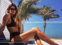 Ανθή Σαλαγκούδη: Ξεσηκώνει τη Χαλκιδική με καυτό μαγιό