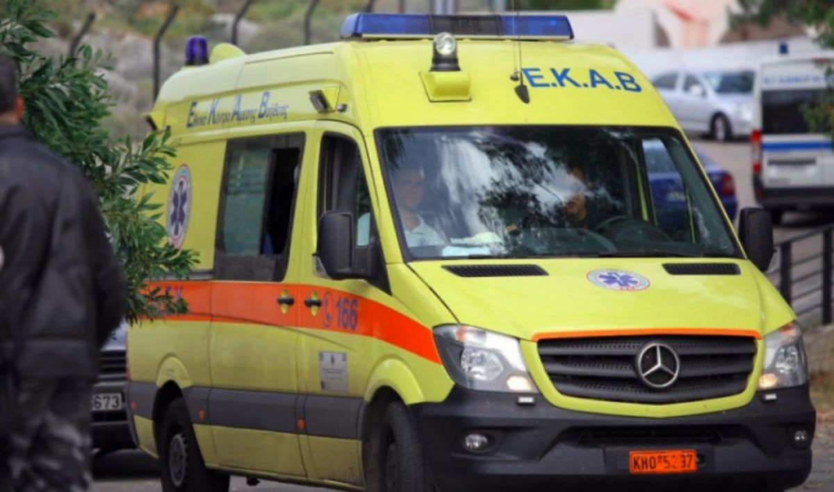 Κηφισίας: Σοβαρό τροχαίο με τρία αυτοκίνητα