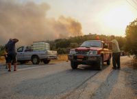 Φωτιά στην Ρόδο: Σε κατάσταση έκτακτης ανάγκης οι Δημοτικές ενότητες Πεταλούδων και Καλλιθέας Φωτιά στην Ρόδο: Σε κατάσταση έκτακτης ανάγκης οι Δημοτικές ενότητες Πεταλούδων και Καλλιθέας