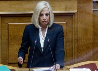 Γεννηματά: Είναι ώρα να σπάσουμε τη συνωμοσία της ακρίβειας