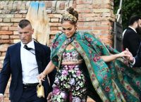 Τζένιφερ Λόπεζ: Βασίλισσα του στυλ για το fashion show των Dolce & Cabbana