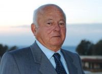 Πέθανε ο Κώστας Μαντωνανάκης