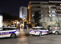Σοκ στη Γαλλία: Αναφορές για νεκρό 14χρονο από πυροβολισμούς Σοκ στη Γαλλία: Αναφορές για νεκρό 14χρονο από πυροβολισμούς