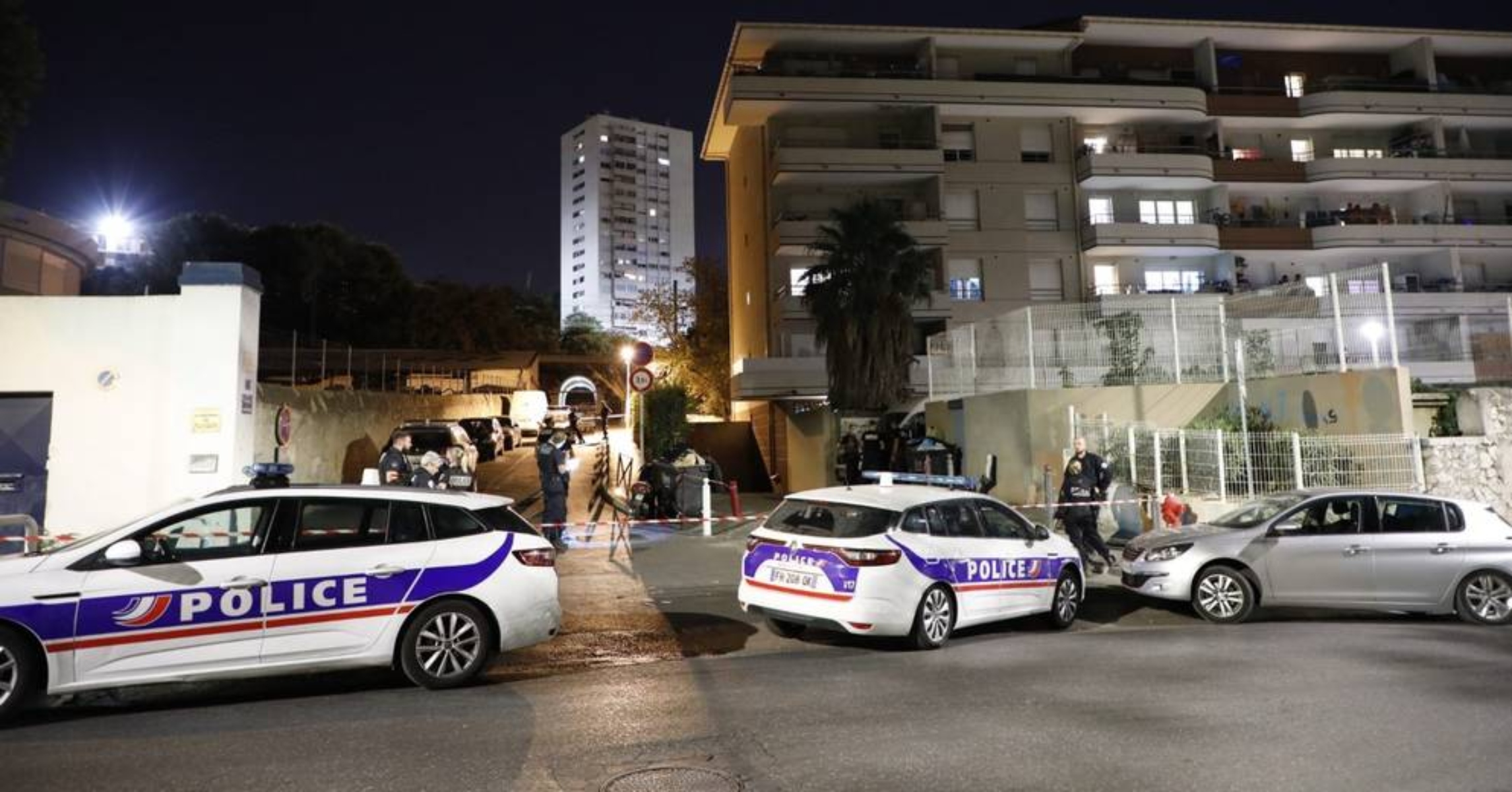 Σοκ στη Γαλλία: Αναφορές για νεκρό 14χρονο από πυροβολισμούς