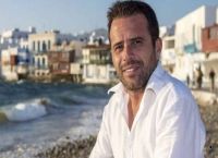Με κορωνοϊό ο αντιδήμαρχος Μυκόνου: Εσπευσμένα σε νοσοκομείο της Αθήνας Με κορωνοϊό ο αντιδήμαρχος Μυκόνου: Εσπευσμένα σε νοσοκομείο της Αθήνας