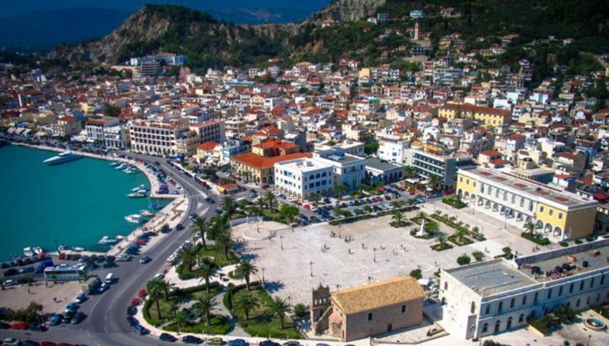 Παράταση των μίνι lockdown σε Ζάκυνθο και Χανιά