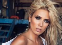 Έλενα Παπαβασιλείου: Πως είναι σήμερα