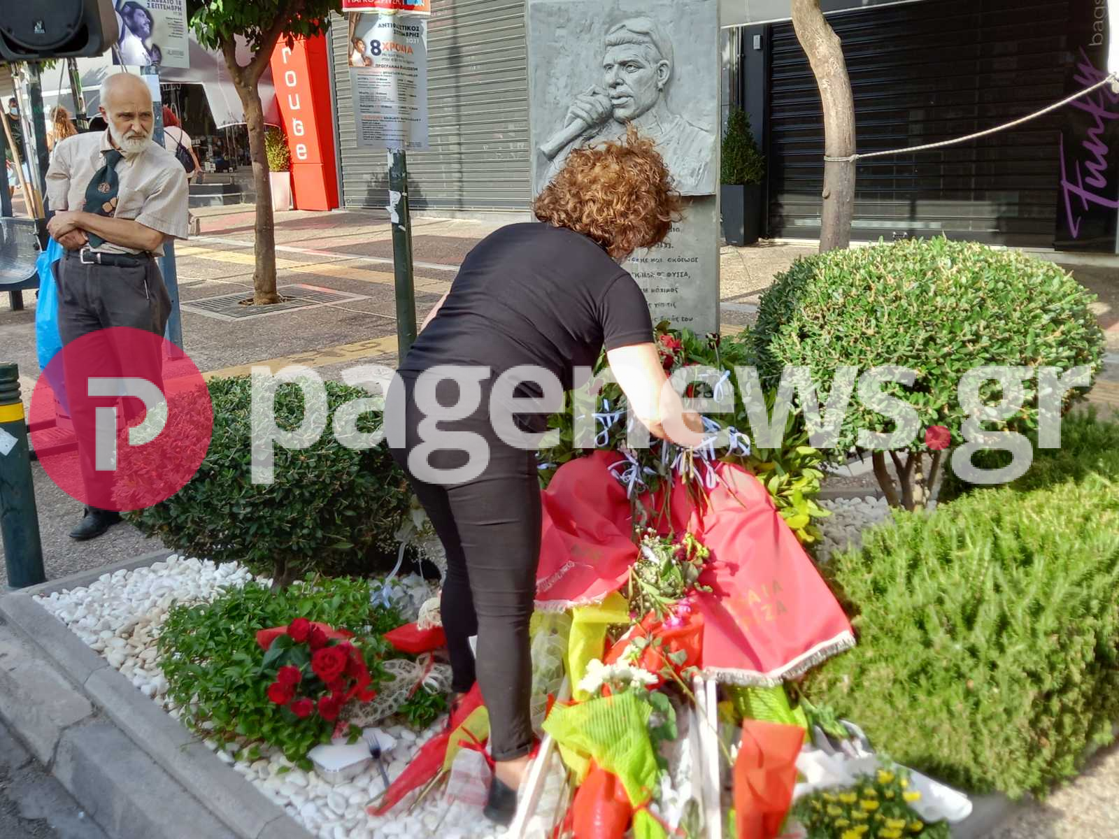 Αποκλειστικό φωτορεπορτάζ από Κερατσίνι – Η Μάγδα Φύσσα στο άγαλμα του Παύλου