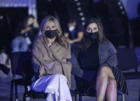 ΔΕΘ: Μαρέβα και Σοφία Μητσοτάκη πάγωσαν στη συνέντευξη Τύπου