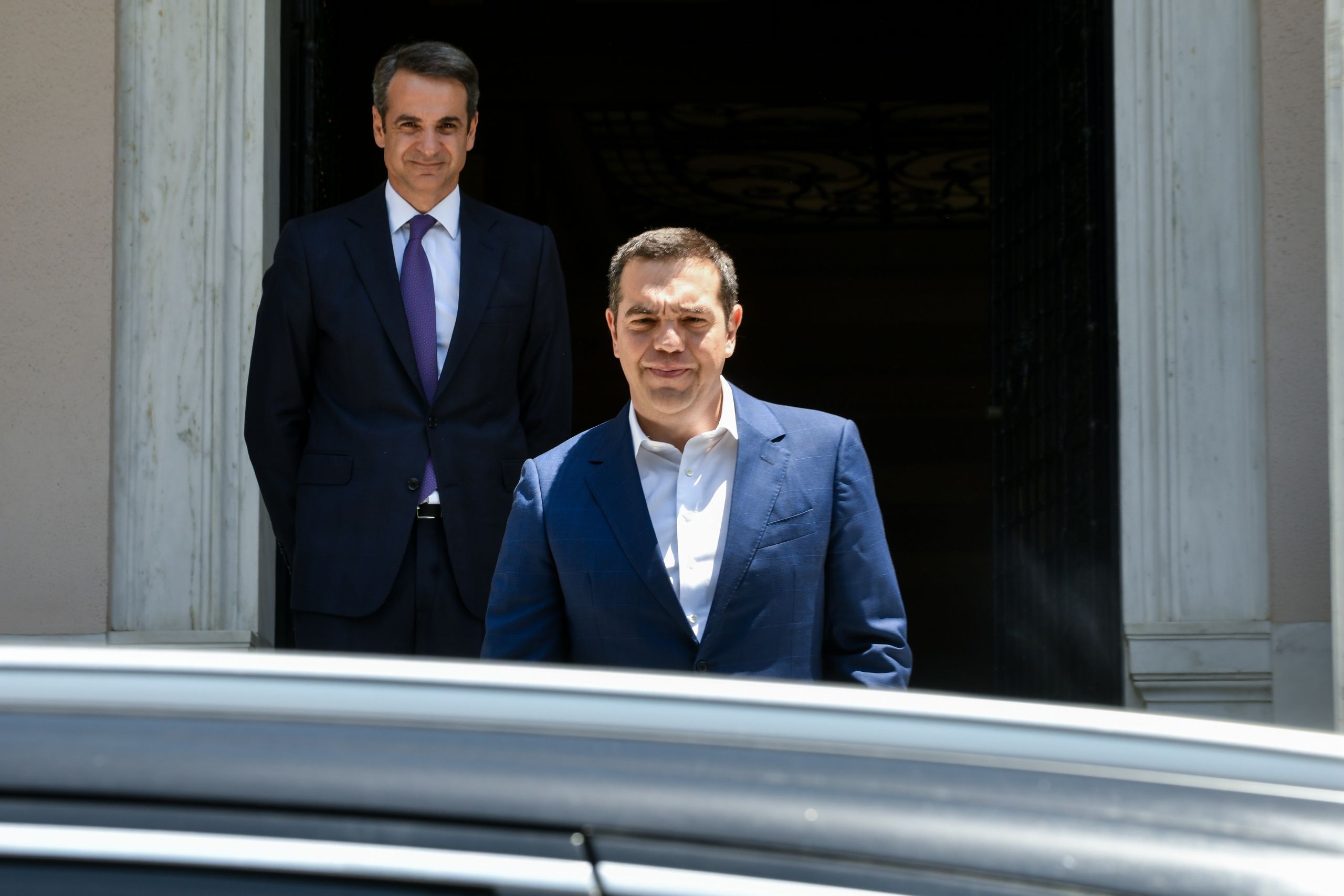 Δημοσκόπηση Metron Analysis: Στο 11,1% η διαφορά ΝΔ -ΣΥΡΙΖΑ