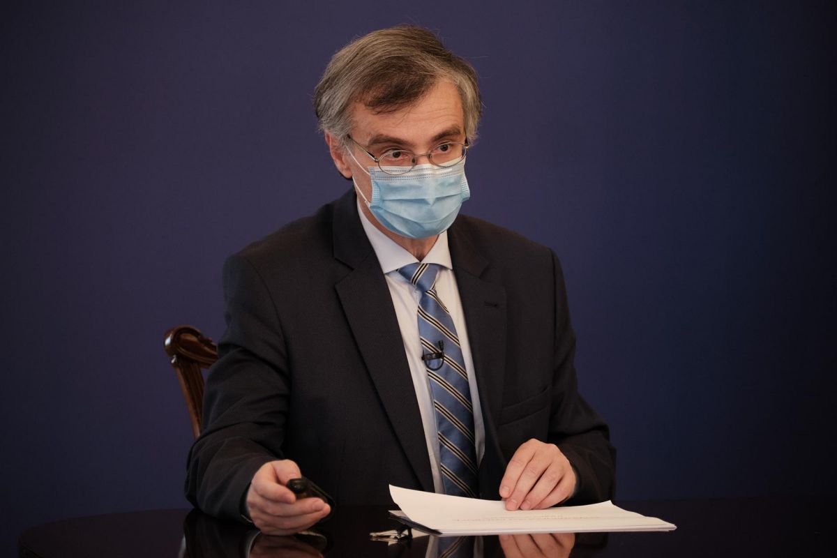 Κορωνοϊός: Η επιστροφή του Σωτήρη Τσιόδρα και η νέα Επιτροπή