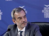 Ζέρβας: Αυξήθηκαν κατά 15% τα κρούσματα και οι νοσηλείες Ζέρβας: Αυξήθηκαν κατά 15% τα κρούσματα και οι νοσηλείες