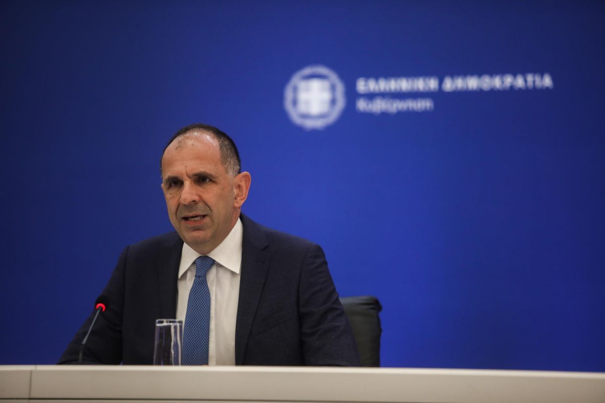 Γεραπετρίτης: Άδικη τιμωρία για τους εμβολιασμένους η κλειστή αγορά και κοινωνία