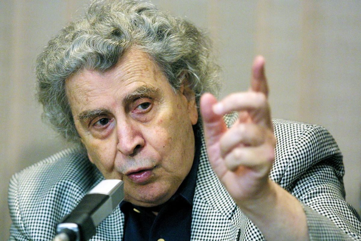 Μίκης Θεοδωράκης: Σήμερα η απόφαση του Πρωτοδικείου για τα ζητήματα κηδείας και ταφής του