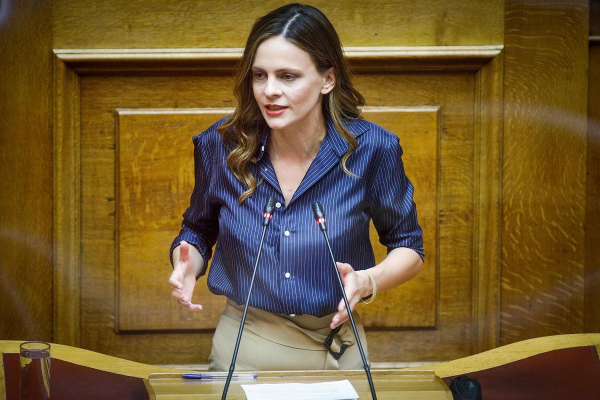 Έφη Αχτσιόγλου για ΕΝΦΙΑ: Η ΝΔ κάνει μια μονομερή επιλογή που ευνοεί τα ανώτερα εισοδήματα