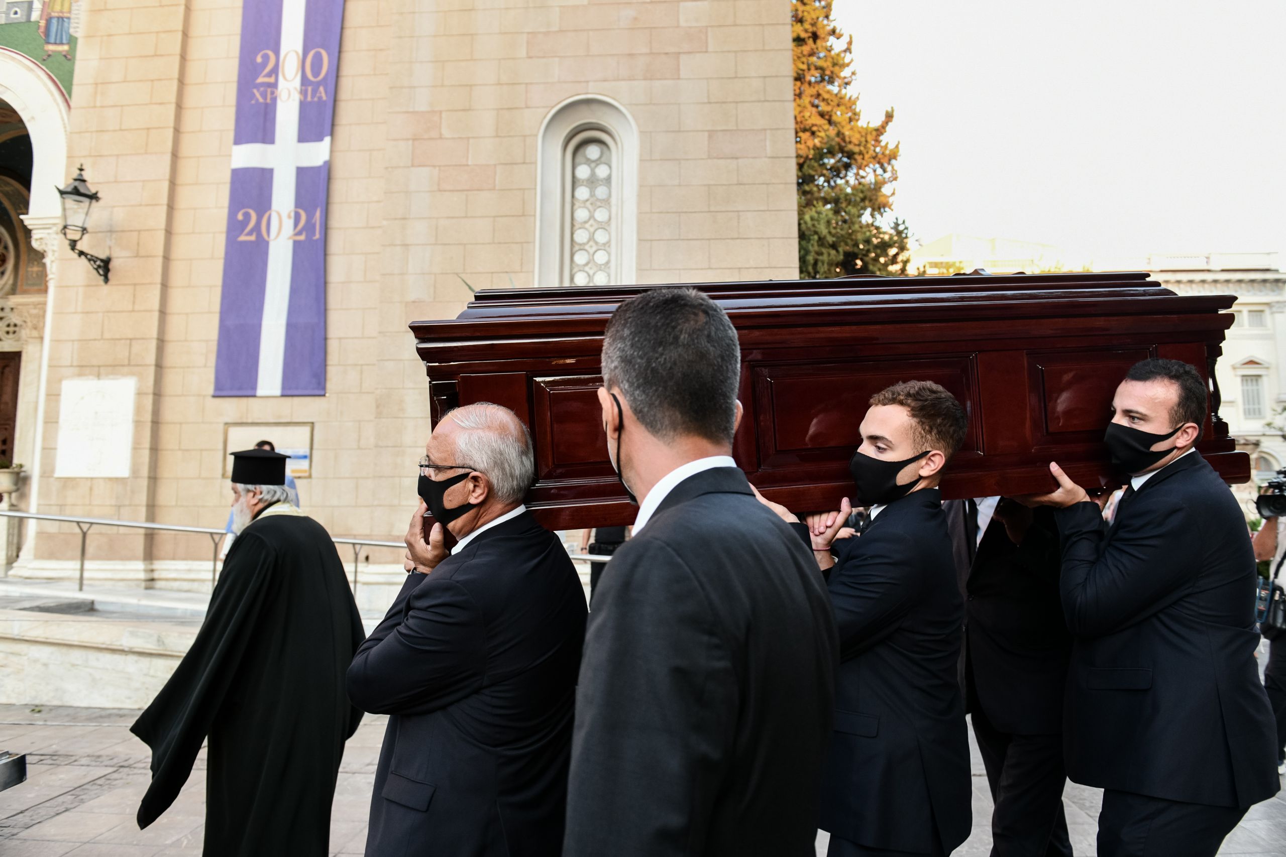 Μίκης Θεοδωράκης: Το μνήμα που είχε εγκρίνει από το 2009