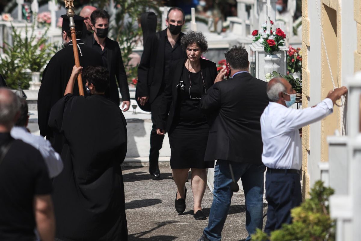 Μίκης Θεοδωράκης: 40 ημέρες χωρίς τον σπουδαίο συνθέτη