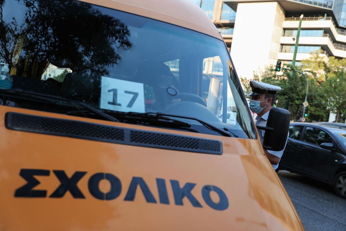 Βάρκιζα: Ξέχασαν κοριτσάκι 2 ετών μέσα σε σχολικό λεωφορείο για πέντε ώρες