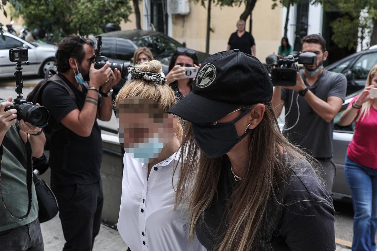 Σύλληψη μοντέλου για κοκαΐνη: Στον ανακριτή με τον σύντροφο της