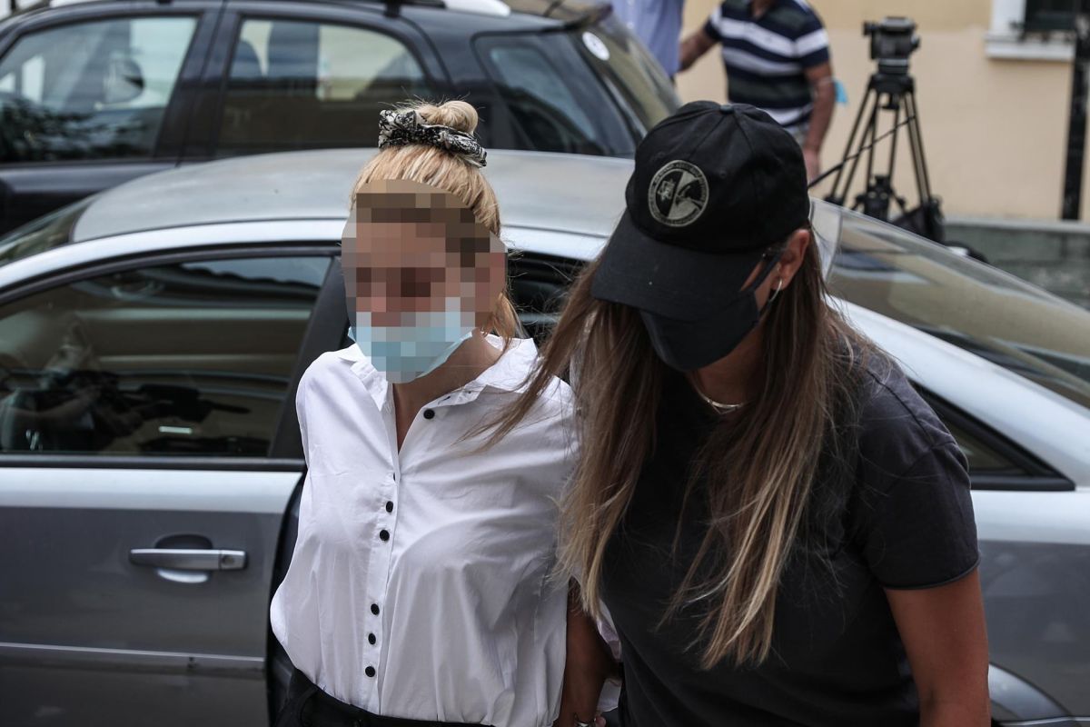 Έλενα Πολυχρονοπούλου: Θέλω να πληρώσει για όλα ο σύντροφός μου