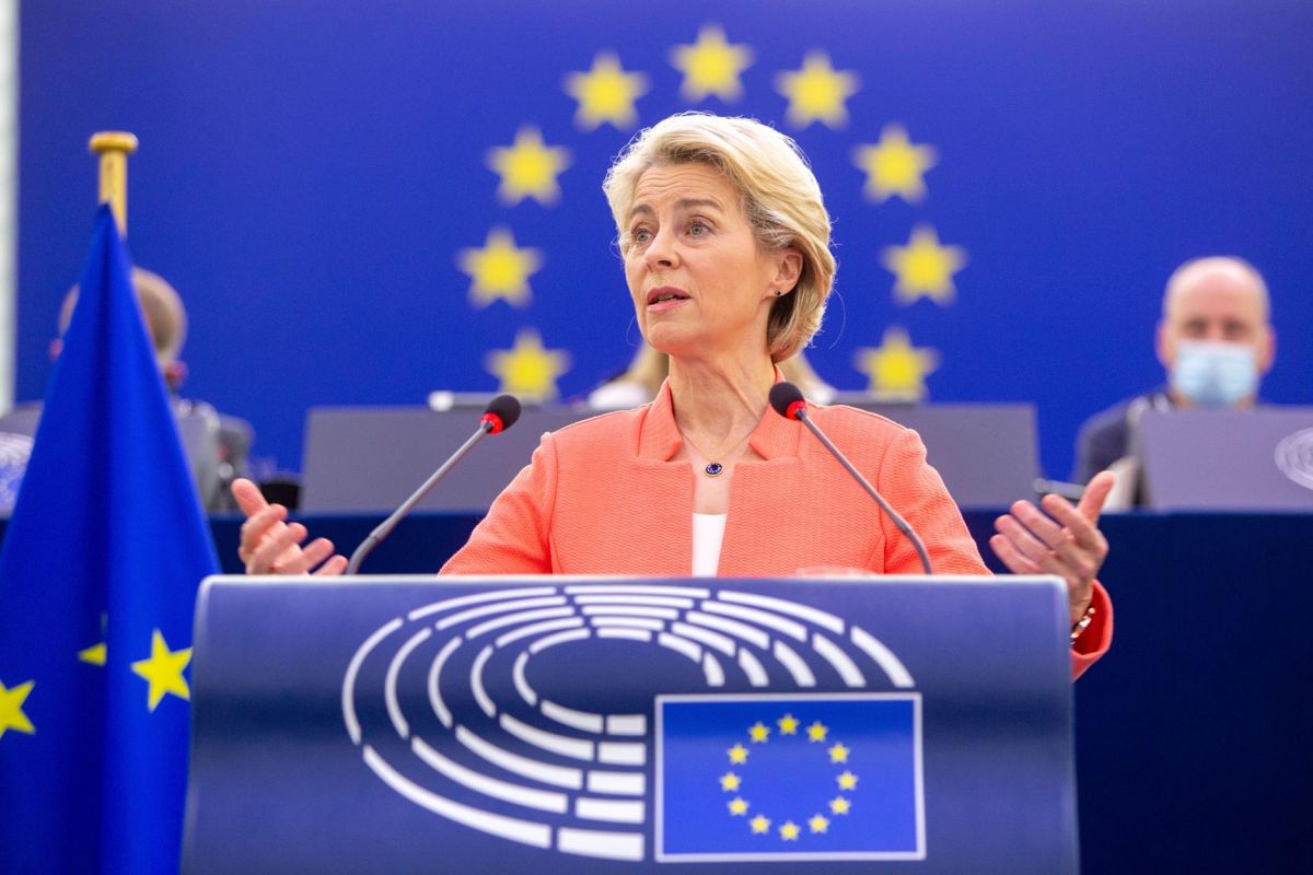 Φον ντερ Λάιεν AUKUS: Θέλουμε να ξέρουμε τι συνέβη και γιατί
