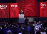 Τσίπρας στη ΔΕΘ: Κατάργηση εργασιακού νόμου – Κατώτατος μισθός στα 800 ευρώ Τσίπρας στη ΔΕΘ: Κατάργηση εργασιακού νόμου – Κατώτατος μισθός στα 800 ευρώ