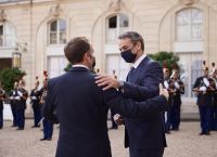 Αμυντική συμφωνία Ελλάδας – Γαλλίας: Όλο το κείμενο – Τι περιλαμβάνει το κομβικό άρθρο 2