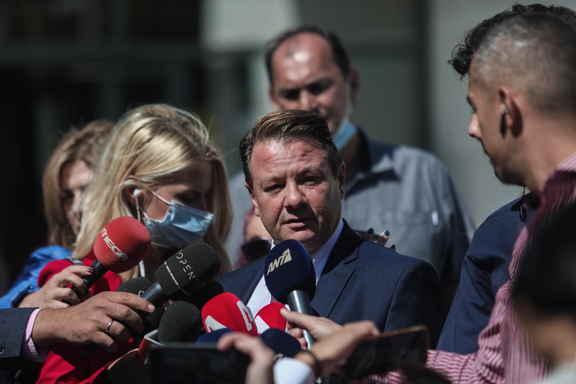 Απόστολος Λύτρας: Έξαλλος με το «Ιωάννα ξέρεις γιατί έγινε»
