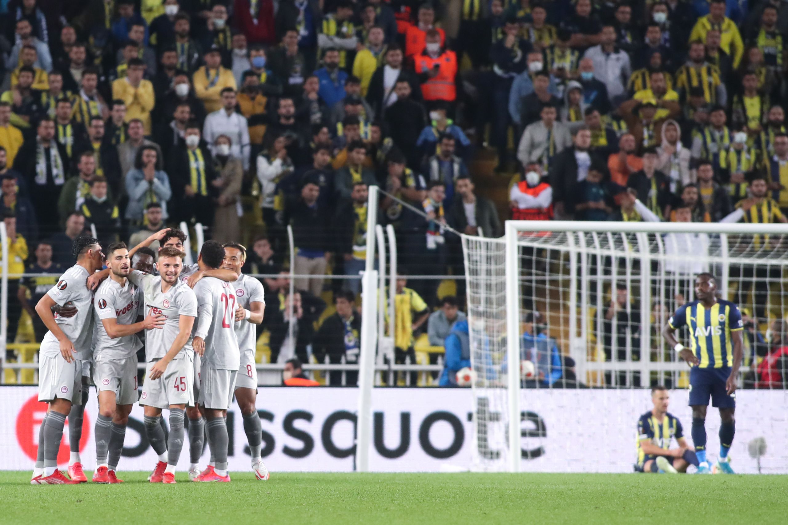 Φενέρμπαχτσε – Ολυμπιακός 0-3: Μεγάλη νίκη των ερυθρόλευκων