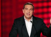 Τσίπρας για Μητσοτάκη: «Αν δεν τον στήριζε η διαπλοκή δεν θα ήταν πρωθυπουργός» Τσίπρας για Μητσοτάκη: «Αν δεν τον στήριζε η διαπλοκή δεν θα ήταν πρωθυπουργός»
