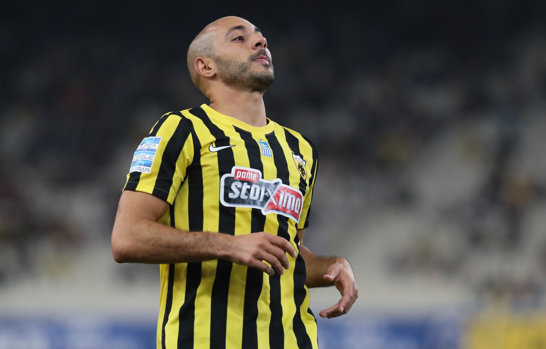 AEK: Ενοχλήσεις και αναμονή για τον Άμραμπατ
