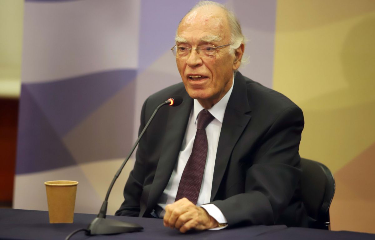 Βασίλης Λεβέντης: Κρίσιμο το επόμενο 48ωρο