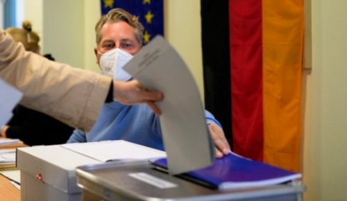Εκλογές στη Γερμανία: Άνοιξαν οι κάλπες – Στο 40% οι αναποφάσιστοι