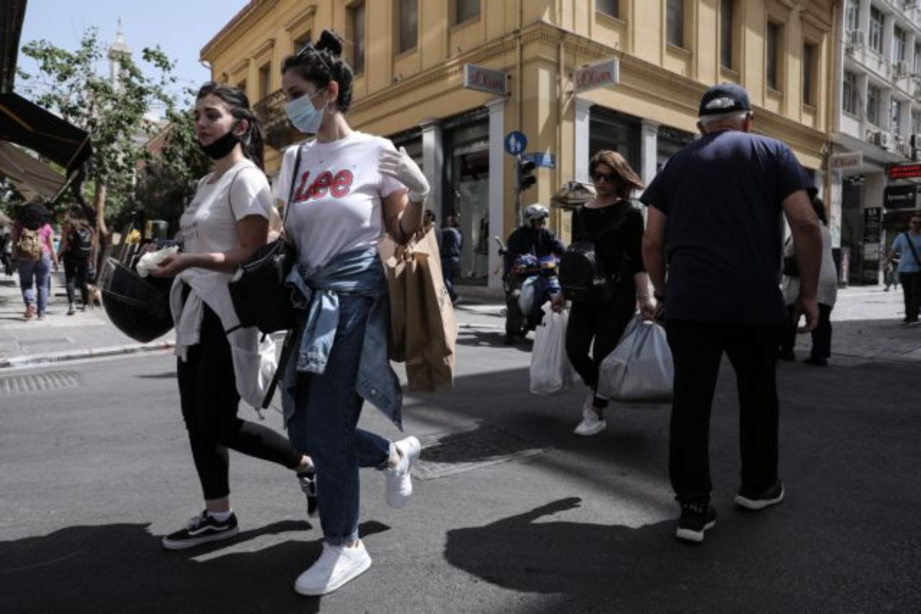 Covid -19: Όλα τα έκτακτα μέτρα που ισχύουν από σήμερα