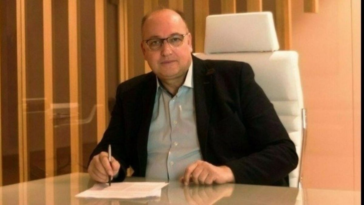 ΕΟΚ: Νέος πρόεδρος ο Βαγγέλης Λιόλιος