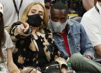 Adele: Πρώτη φωτογραφία με τον Rich Paul Adele: Πρώτη φωτογραφία με τον Rich Paul