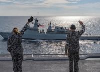 Γενί Σαφάκ: Οι ΗΠΑ θέλουν ελληνικά νησιά απέναντι από τα Δαρδανέλια για στρατιωτικές βάσεις Γενί Σαφάκ: Οι ΗΠΑ θέλουν ελληνικά νησιά απέναντι από τα Δαρδανέλια για στρατιωτικές βάσεις