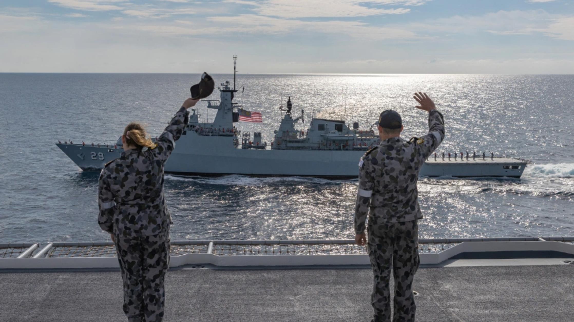 Γενί Σαφάκ: Οι ΗΠΑ θέλουν ελληνικά νησιά απέναντι από τα Δαρδανέλια για στρατιωτικές βάσεις